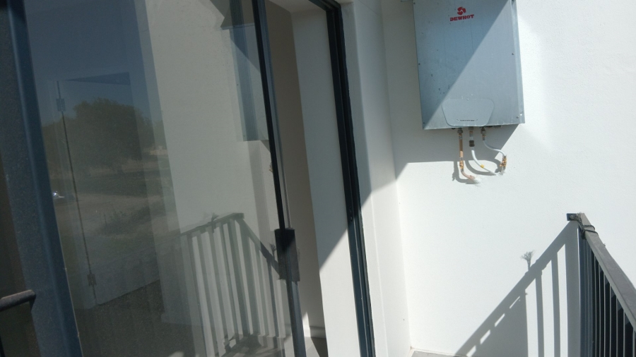 2 Bedroom Property for Sale in Flamingo Vlei Western Cape